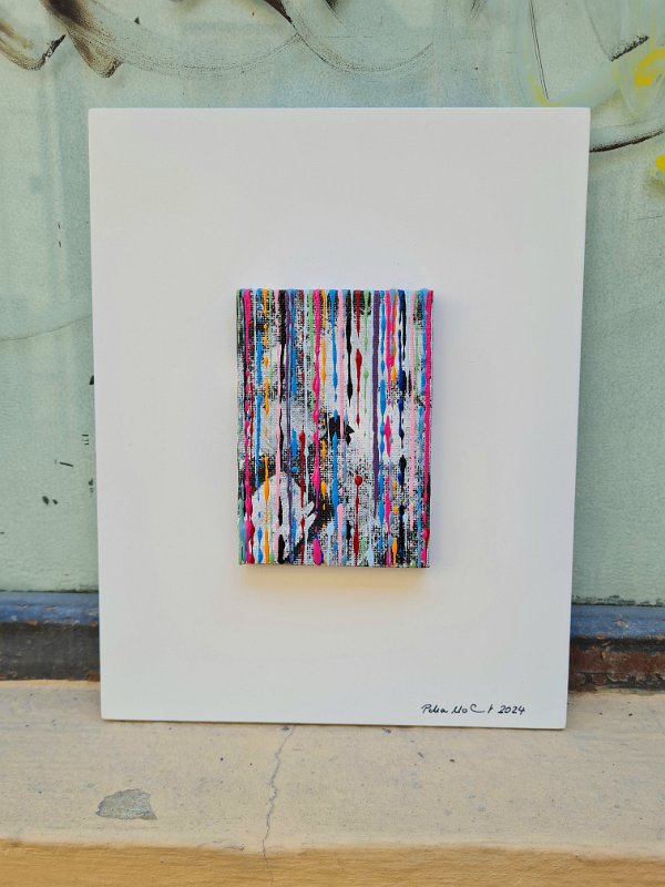 Coloured lines 43 2024, 23x18, Acryl-Lack auf LW,  € 89